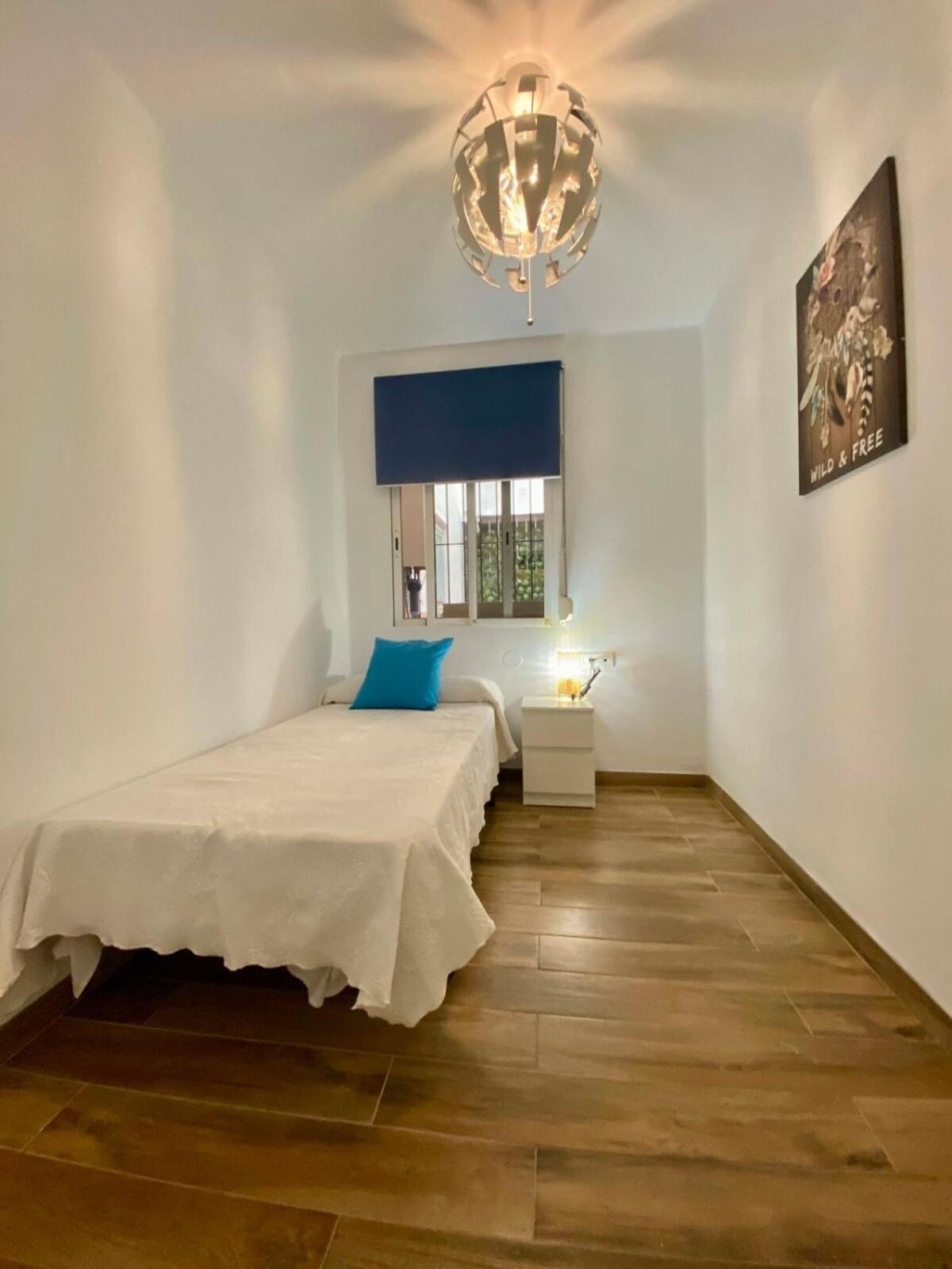 Shr042 Centrico Apartamento De Tres Habitaciones نيرخا المظهر الخارجي الصورة